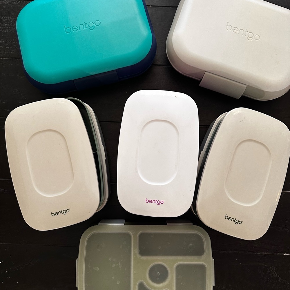 Bentgo White and Blue Lunch Box Set